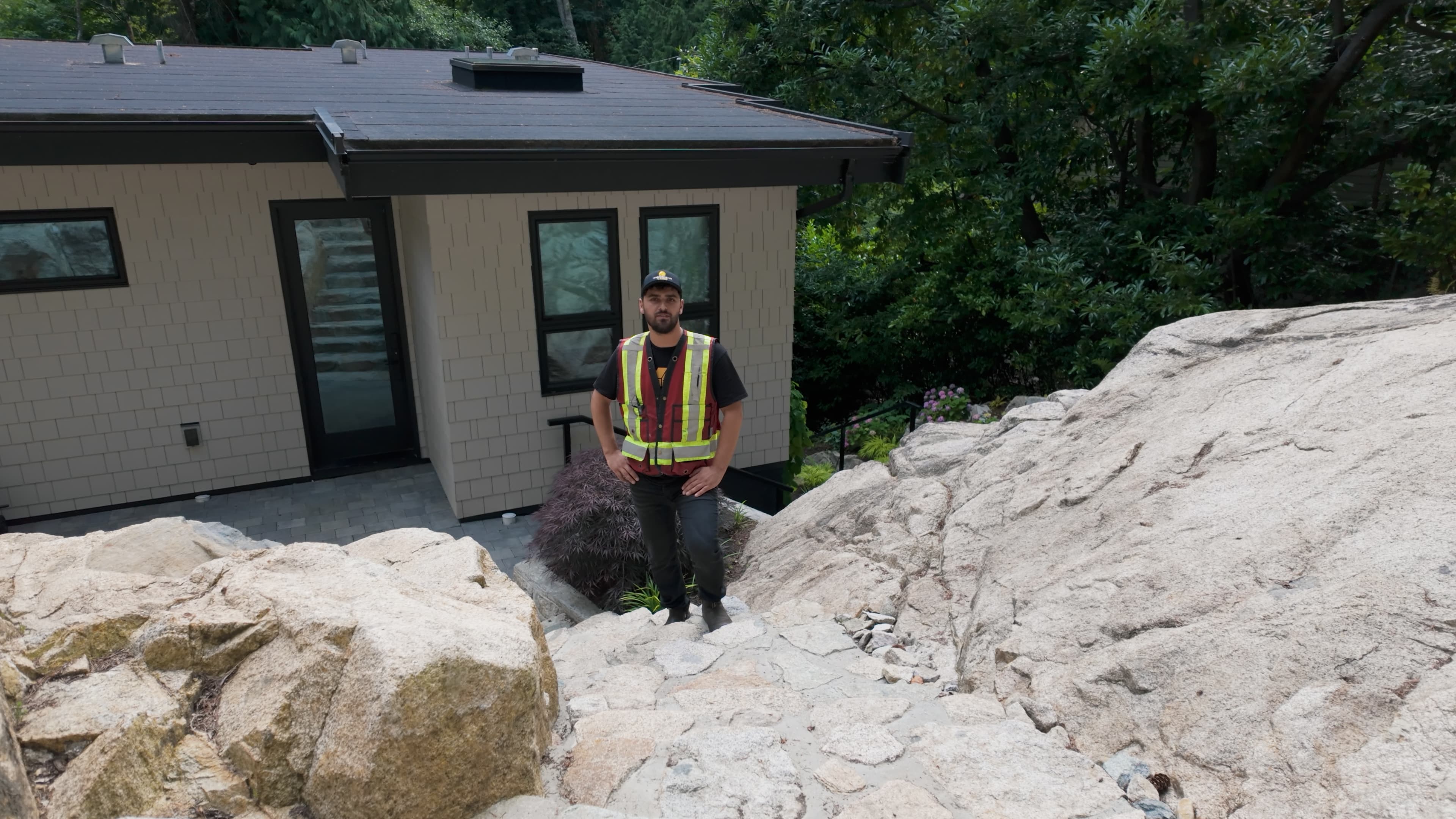 The Dale — West Vancouver — image 18